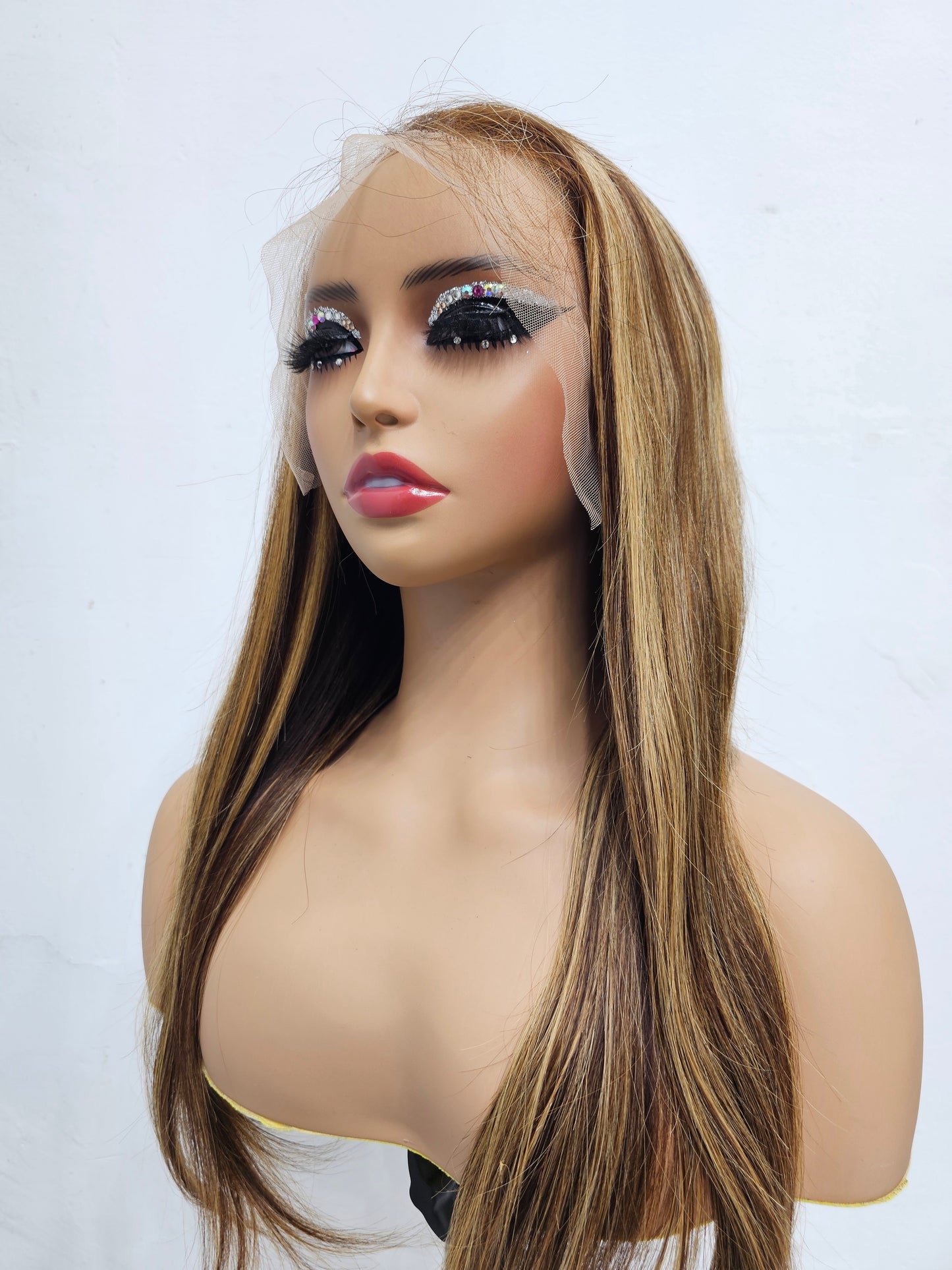 low cost color wig in dubai, low cost colors wig, brazilian highlight lace wigs,
brazilian lace wig with baby hair,