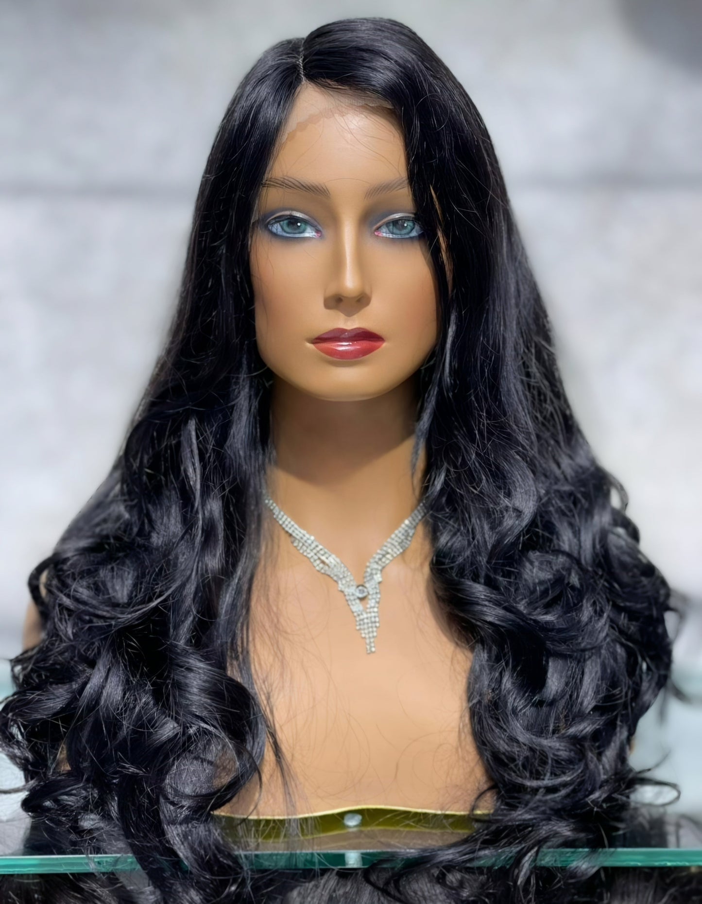 Virgin Remy Human Hair Wavy T Part Color Wig 1B, Brown, Dark Brown Uae Natural Hair and Wigs