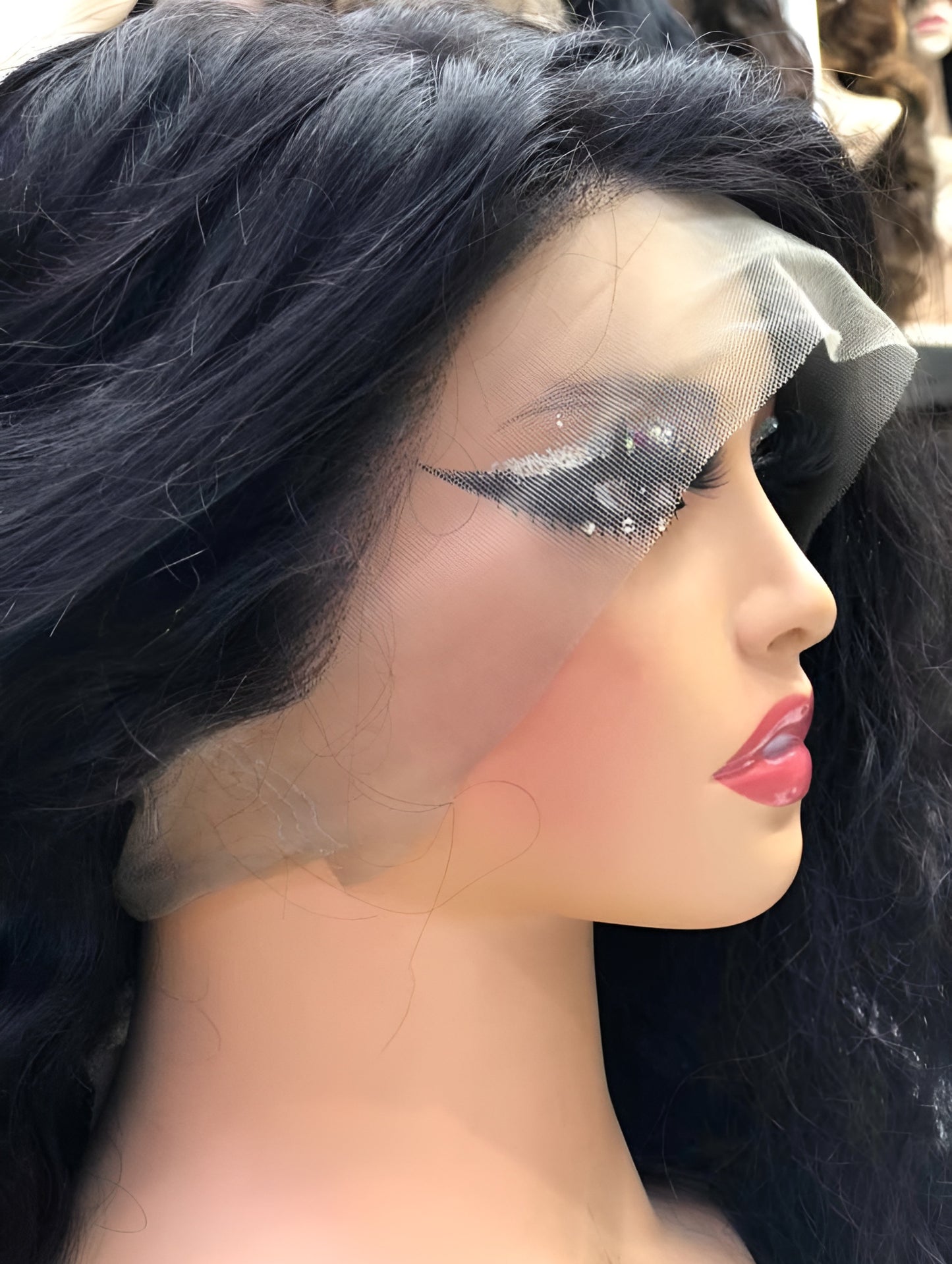 Good Quality Human Hair Full Lace Wig Wavy Vietnamese Premium Quality - Natural Hair and Wigs