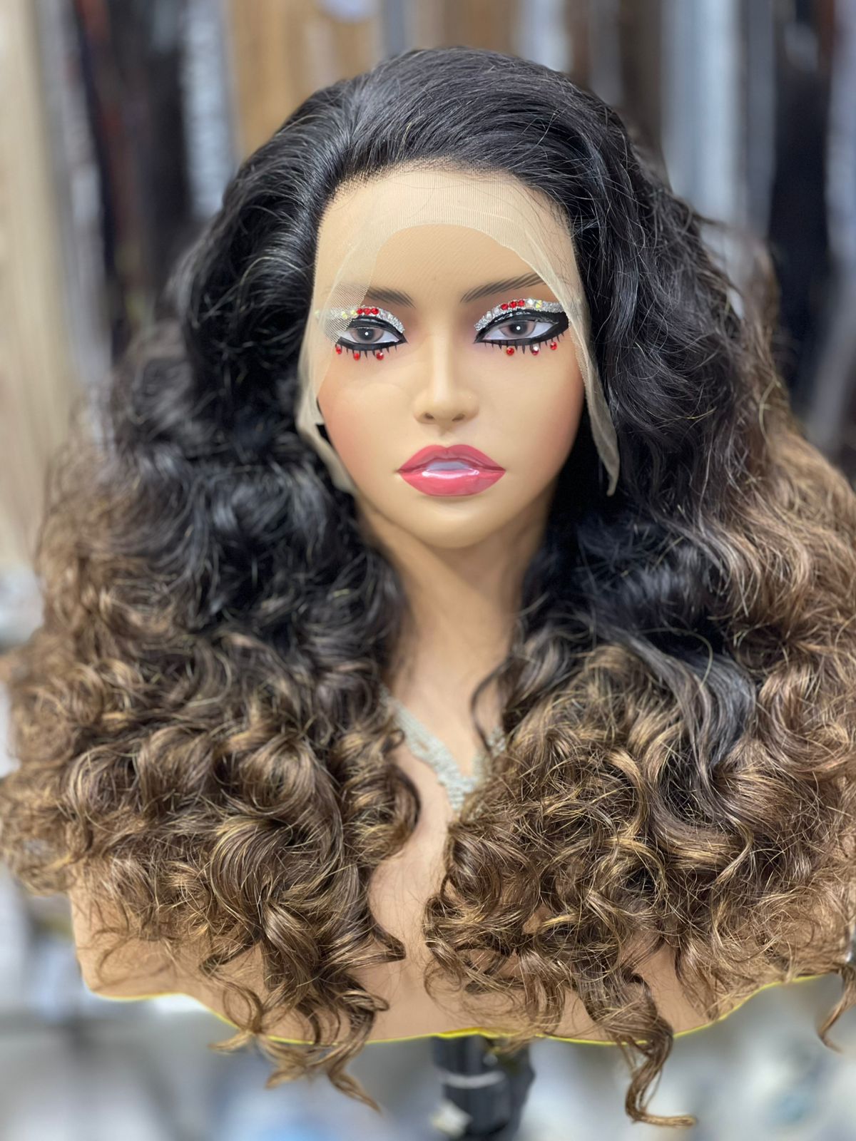 Body Wave Black and Dark Brown Lace Wig Peruvian Human Hair Uae