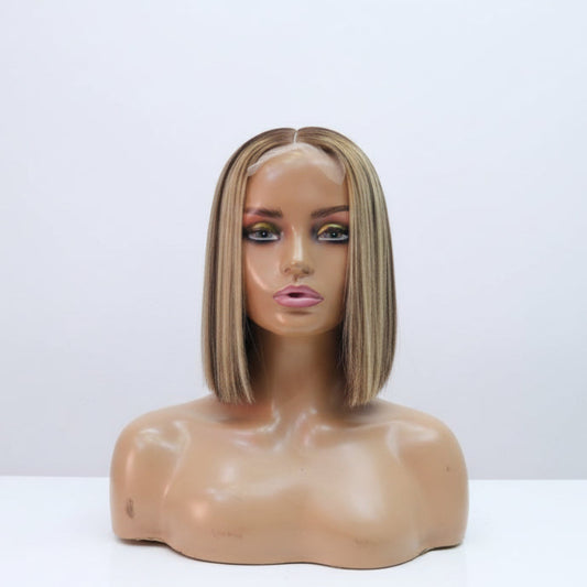 P4/27 Highlight Bob Wig UAE front view
